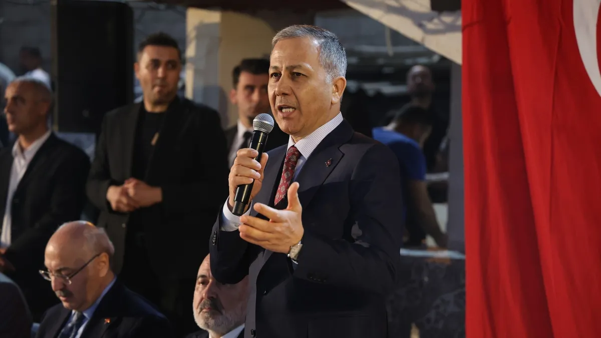 Bakan Yerlikaya’dan zehir tacirlerine net mesaj: Mücadele sertleşecek!