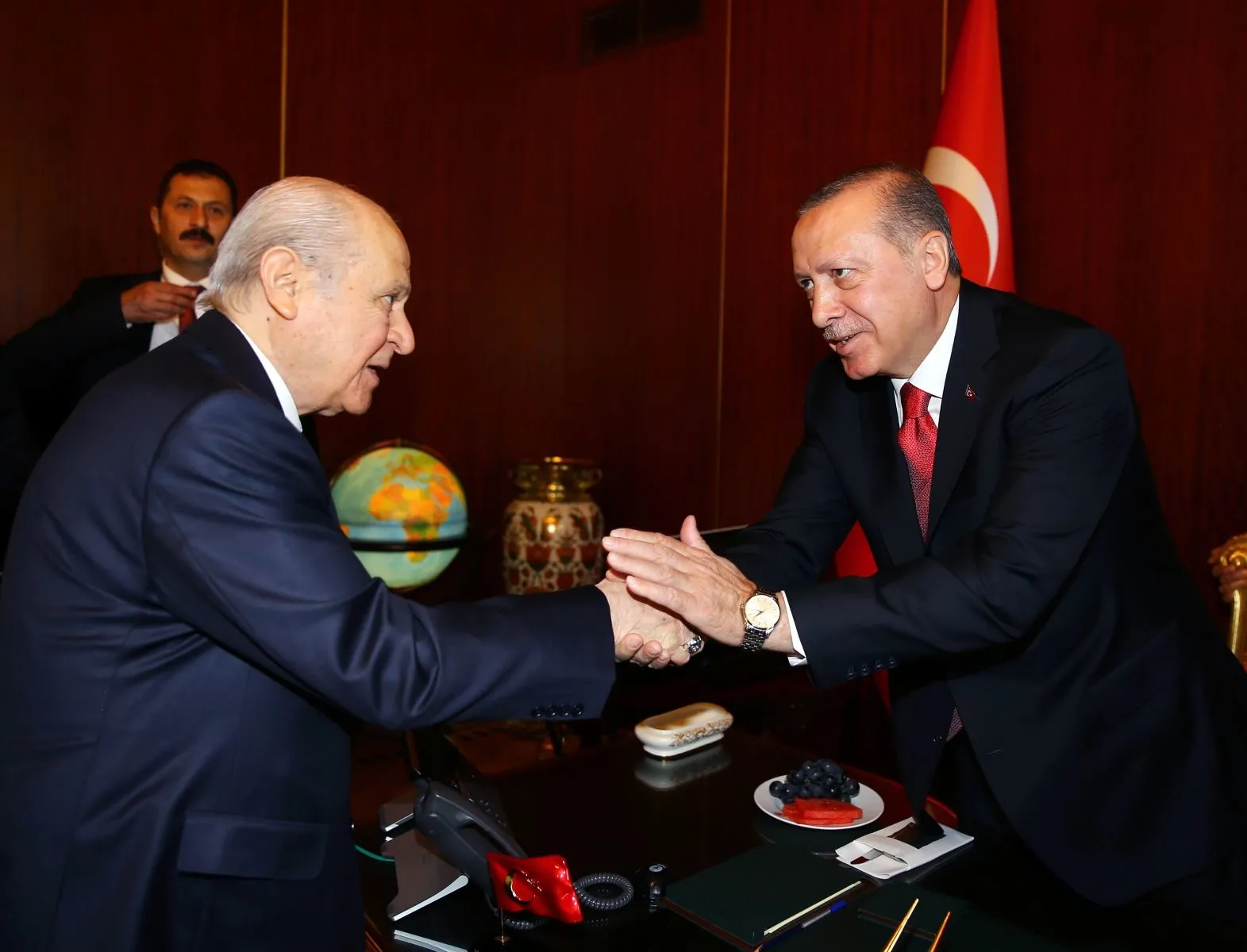 Başkan Erdoğan'dan yerel seçimler için ittifak sinyali