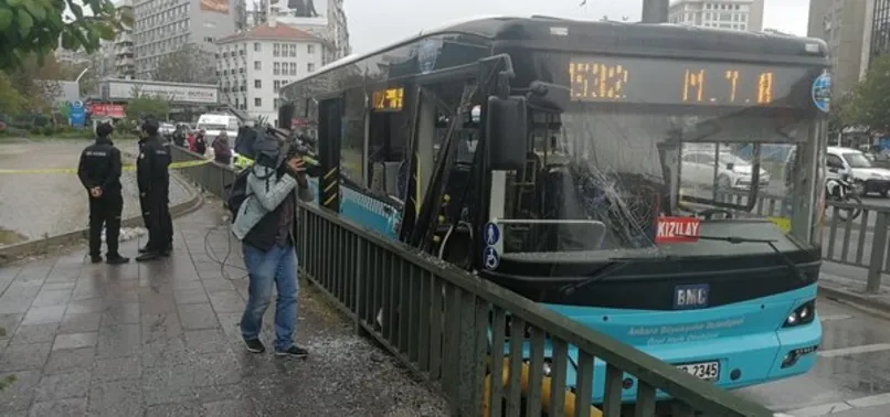 Ankara'da halk otobüsü kaza yaptı: Yaralılar var