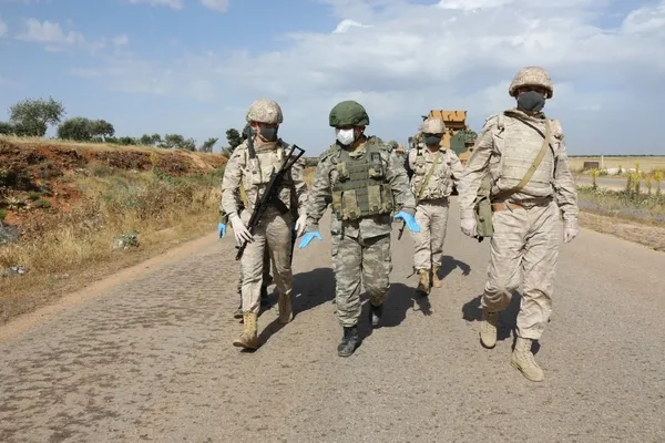 Son dakika: Milli Savunma Bakanlığı: Türk ve Rus askeri güçleri...