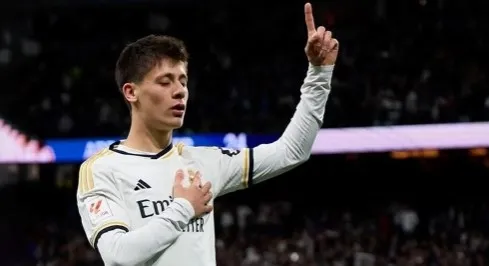 Devlerin savaşı | Şampiyonlar Ligi şampiyonu Real Madrid!