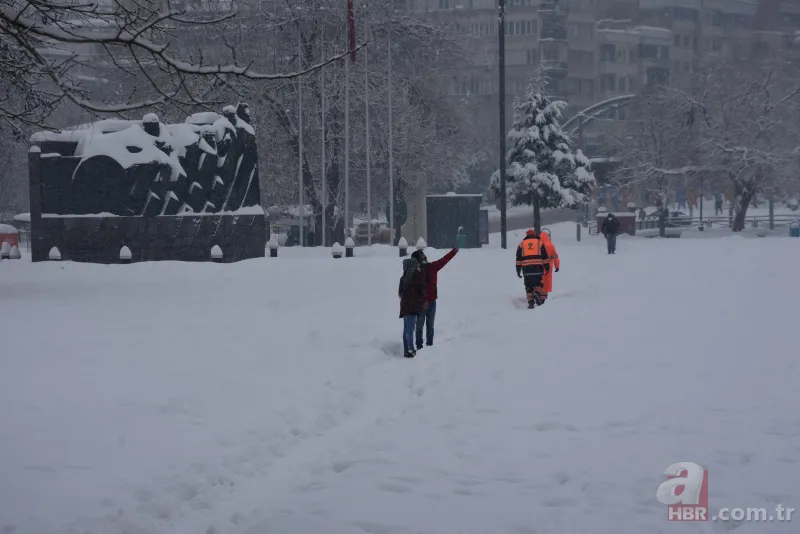 Türkiye kar altında! Onlarca şehirden enfes kar manzaraları 18