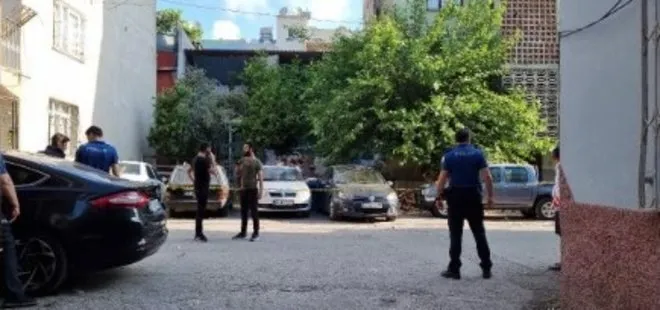 Adana’da sokak ortasında cinayet! Mahalleli sokağa döküldü