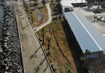 Deprem sonrası drone ile görüntülendi! Hatay İskenderun sahil bandında yarıklar oluştu
