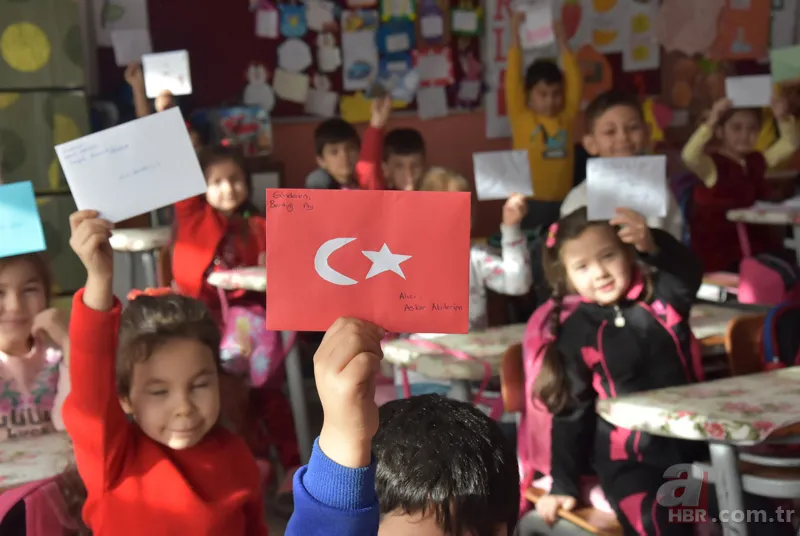 Öğrenciler Mehmetçik'e mektup yazdı 9