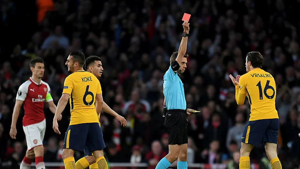 Arsenal-Atletico Madrid maçına Fransız hakem Turpin damga vurdu