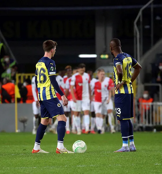 fenerbahce-2-slavia-prag-3-mac-sonucu-sari-kanarya-avrupada-da-kayip-1645127346054.jpg Fenerbahçe: 2 - Slavia Prag: 3 MAÇ SONUCU | Sarı Kanarya Avrupa'da da kayıp - 2