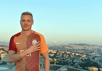 Galatasaray'da Sigthorsson ameliyat edildi