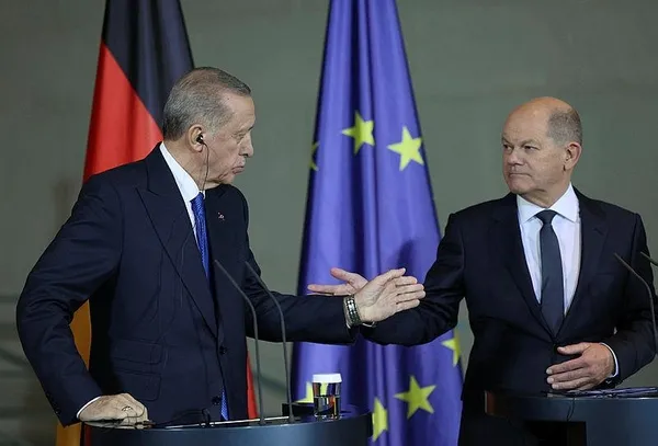 baskan-erdogandan-almanya-donusu-flas-mesajlar-1700310598923.jpeg Başkan Erdoğan'dan Almanya dönüşü flaş mesajlar: Filistin, İsrail'in nükleer silahları, Netanyahu, Eurofighter, Almanya'daki FETÖ'cüler ve yeni Anayasa... - 2