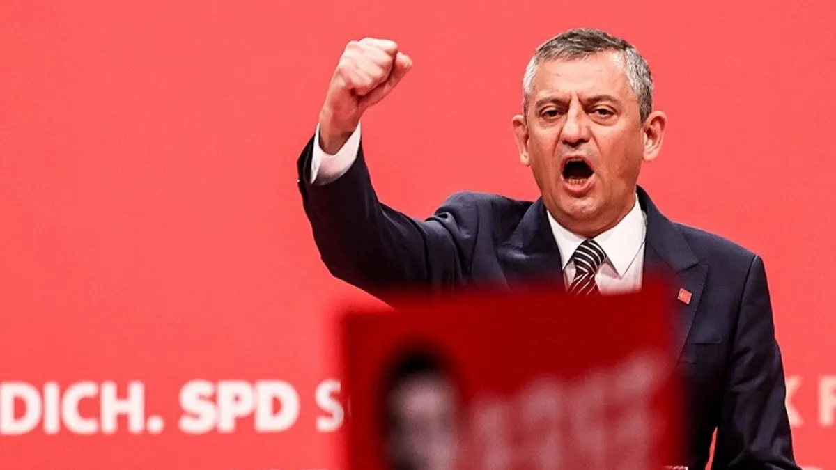 Leman'ın Hz. Muhammed'i hedef almasına CHP lideri Özgür Özel arka çıktı: Lince izin vermem
