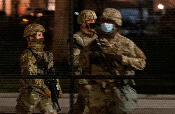 Pentagon işi sıkıya aldı! Joe Biden için 25 bin asker hazırlanıyor