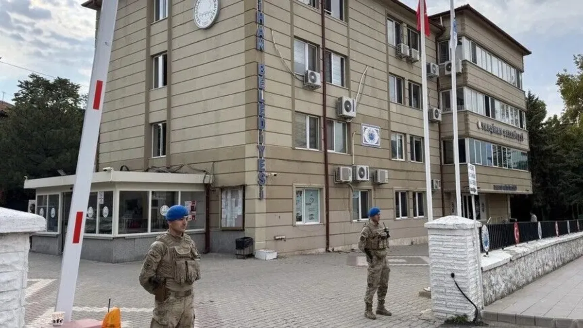 İçişleri duyurdu: Yahşihan Belediye Başkan Vekili Aydın Demirdirek görevden uzaklaştırıldı