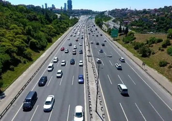 Otoyollarda hız sınırı artıyor
