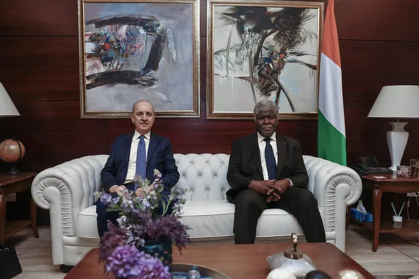 CHP’li vekilin odasında para dolu poşet iddiası! TBMM Başkanı Kurtulmuş: Görüntüler izlendi kısa sürede rapor hazırlanacak