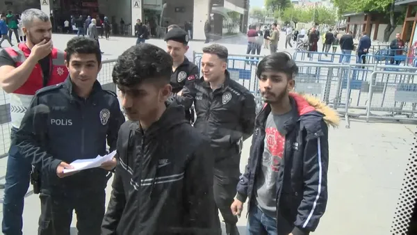İstanbul Fatih'te kaçak göçmen operasyonu - 2