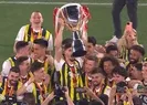 Fenerbahçe 5 yıldızlı formayla sahada