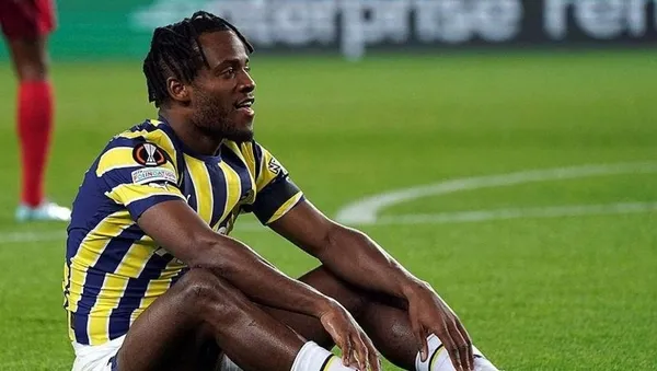 fenerbahceye-2-kotu-haber-batshuayi-ve-valencia-alanyaspor-macinda-oynayacak-mi-1679152970809.jpg Fenerbahçe'ye 2 kötü haber! Batshuayi ve Valencia Alanyaspor maçında oynayacak mı? - 2