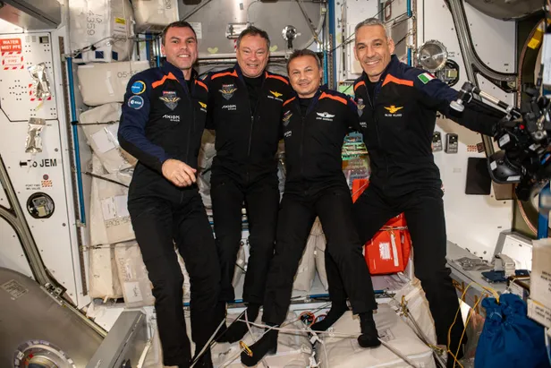 alper-gezeravci-donus-tarihi-ilk-turk-astronot-alper-gezeravci-ne-zaman-saat-kacta-donecek-donus-yolculugu-kac-1706900882219.jpg Alper Gezeravcı dönüş tarihi | İlk Türk Astronot Alper Gezeravcı ne zaman, saat kaçta dönecek? - 2