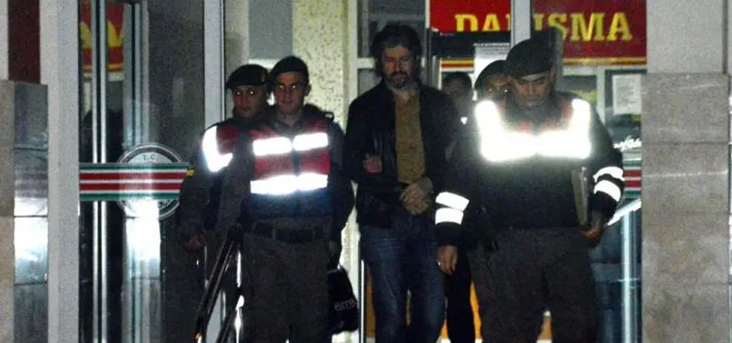 FETÖ'cü eski emniyet müdürü yakalandı