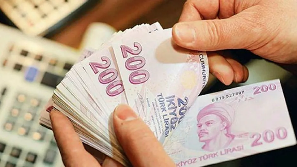Milyonlarca vatandaş nefes alacak! En düşük emekli maaşı ne kadar olacak? Asgari ücret zammı ne kadar olacak? 3600 ek gösterge ve sözleşmeliye kadro...