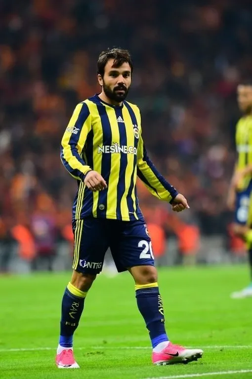 Fenerbahçe’den ayrılan Volkan Şen Galatasaray’da!