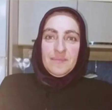 muge-anlida-dugum-cozulmustu-cinayete-kurban-giden-ayse-altuntasin-cesedinin-bulundugu-yerde-kesif-yapilacak-1671094315492.jpg Müge Anlı’da düğüm çözülmüştü! Cinayete kurban giden Ayşe Altuntaş’ın cesedinin bulunduğu yerde keşif yapılacak! - 6