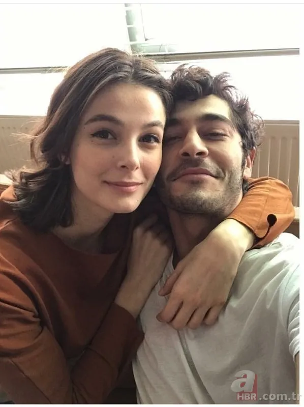 YouTube fenomeni Danla Biliç ve oyuncu Kaan Yıldırım’dan yeni yılın aşk bombası 25