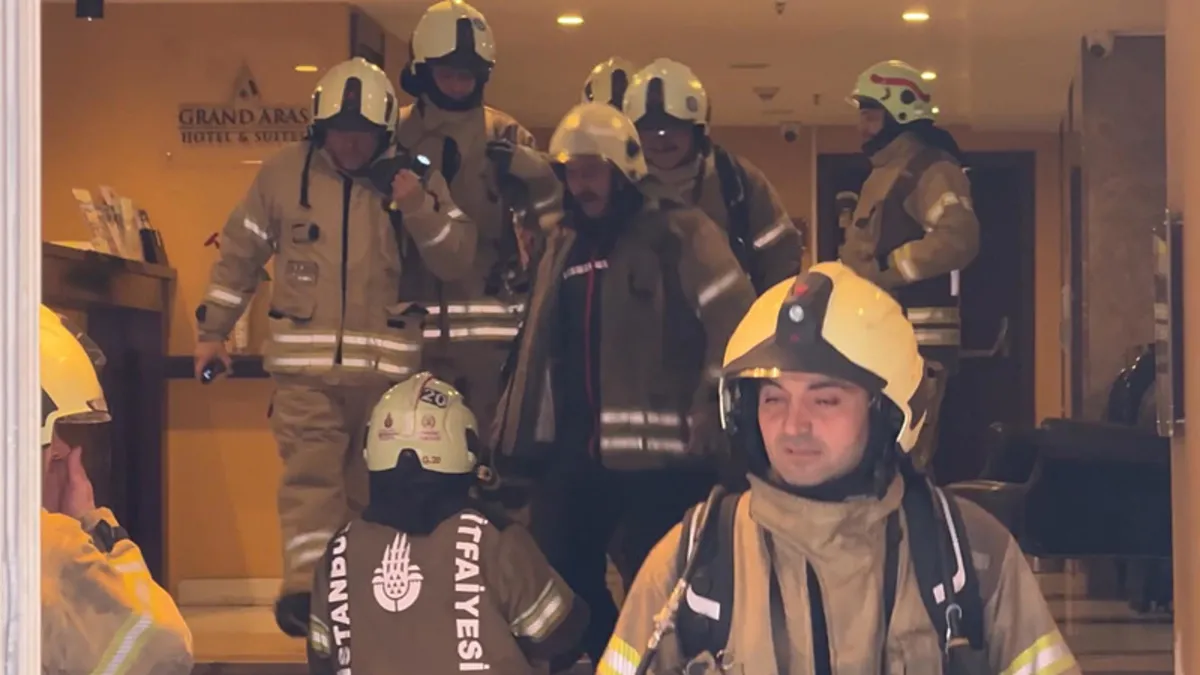 Mecidiyeköy'deki otelde yangın paniği!