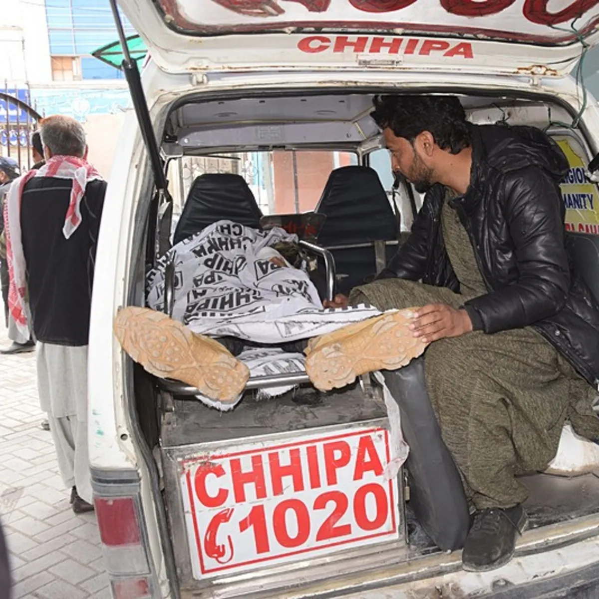 Pakistan'daki terör saldırılarında ağır bilanço! Can kaybı 21'e yükseldi