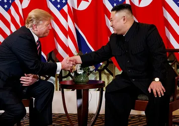 Donald Trump: Özür diledi, görüşmek istiyor