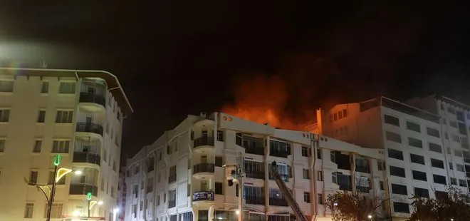 Sivas'ta dershane yangını! 1 öğretmenin cansız bedeni bulundu
