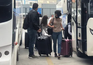 Kapanma sonrası dönüş telaşı: Biletler tükendi
