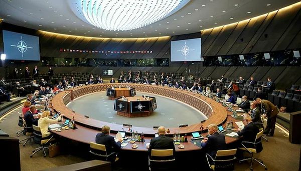 NATO Toplantısı'nda Türkiye detayı! Önemli rol oynadı - 6