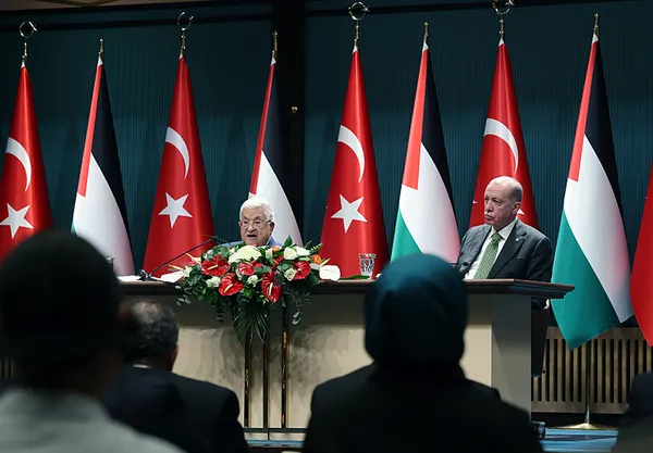 Başkan Erdoğan Filistin Devlet Başkanı Mahmud Abbas’ı kabul etti! Başkan Erdoğan’dan Harem-i Şerif uyarısı: Sonuçları ağır olur