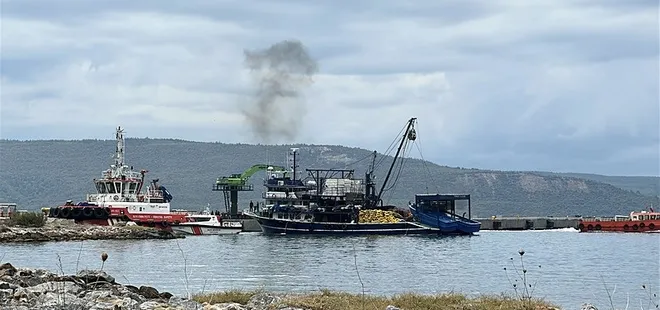 Çanakkale açıklarında can pazarı! 4 kişinin bulunduğu tekne battı: 3 ölü