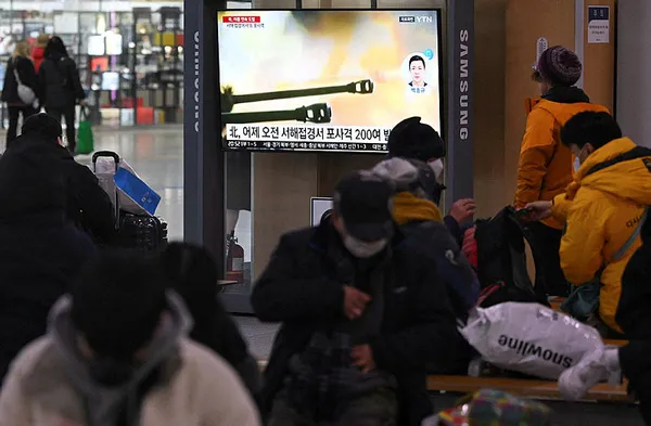 Güney Kore: Kuzey Kore yaklaşık 60 top mermisi ateşledi