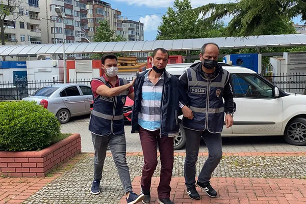 samsunda-koca-vahseti-25-yerinden-bicaklayarak-oldurdu-yargidan-af-yok-1638265911440.jpg Samsun’da koca vahşeti! 25 yerinden bıçaklayarak öldürdü; Yargıdan af yok - 1