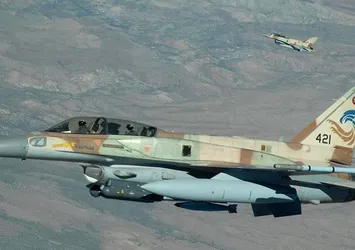 İsrail jetleri Gazze'yi vurdu