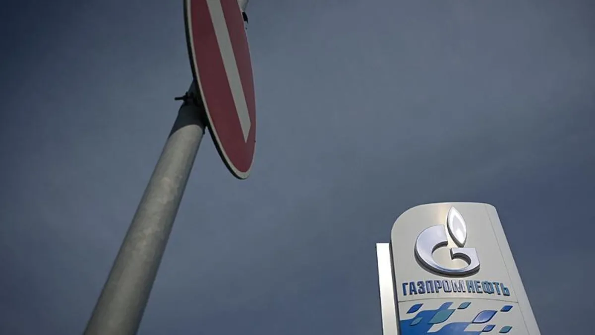 ABD'nin Gazprombank kararı Türkiye'yi etkiler mi? Bakan Bayraktar'dan flaş açıklama