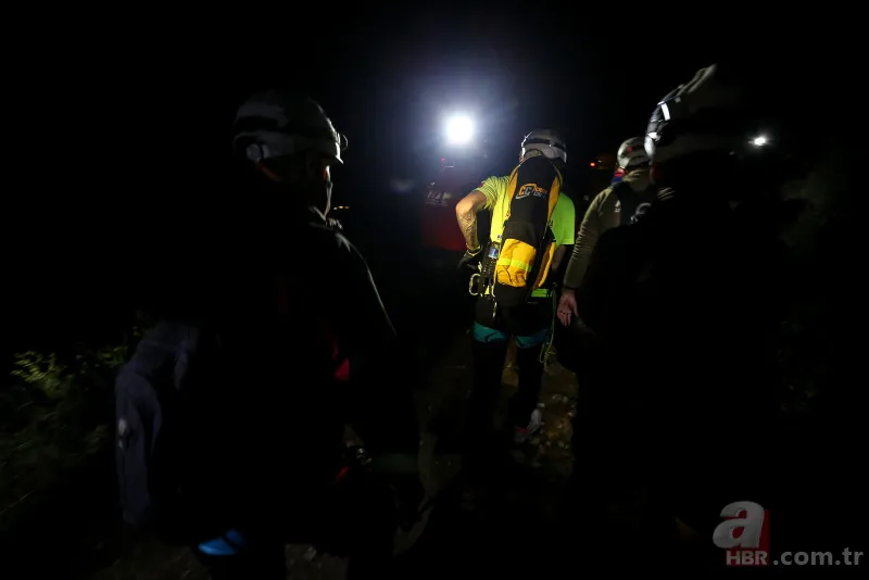 Son dakika: Uludağ'ın eteklerinde kaybolan 4 kişi bulundu 3