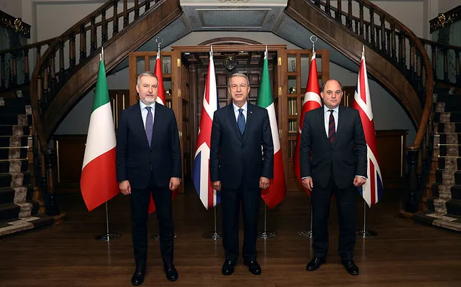 Milli Savunma Bakanı Hulusi Akar, mevkidaşları Ben Wallace ve Lorenzo Guerini’den Ukrayna açıklaması