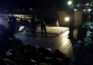 Akdeniz'de büyük uyuşturucu operasyonu