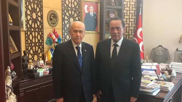 son-dakika-devlet-bahceli-kilicdarogluna-verdi-veristirdi-terorist-demirtasa-hurmet-ve-hayranligi-bellidir-1605721664502.jpg Son dakika: Devlet Bahçeli Kılıçdaroğlu'na verdi veriştirdi: Terörist Demirtaş’a hürmet ve hayranlığı bellidir - 4