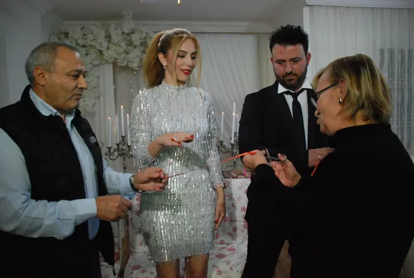 Koronavirüs engel olamadı! Online kız isteme - 2