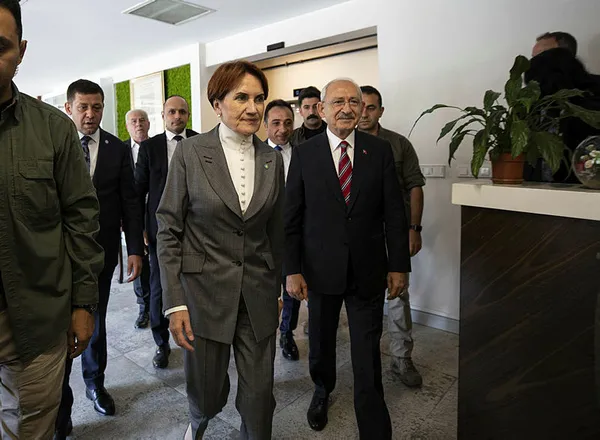 6’lı masada ortalık karıştı! CHP ve İYİ Parti trolleri birbirine girdi: Koltuk sevdası uğruna geleceğimizi karartamayız - 2