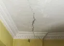 Kolonları çatlayan 3 binaya tahliye