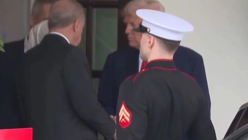 Başkan Erdoğan Beyaz Saray’dan ayrıldı!