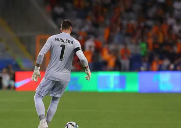 Galatasaray'da Trabzonspor maçı öncesi Fernando Muslera endişesi