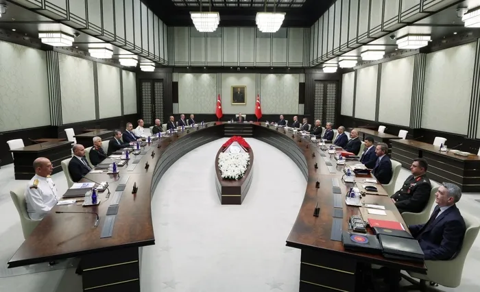 son-dakika-kritik-mgk-sona-erdi-yazili-aciklama-bekleniyor-1664376757169.jpg SON DAKİKA! Kritik MGK sona erdi! İşte yazılı açıklama... - 1