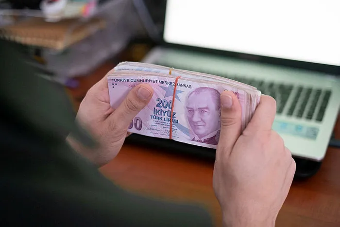 Hükümet ekonomi programından taviz vermeyecek! 1.5 ayda 54 milyar dolar girişi oldu - 3